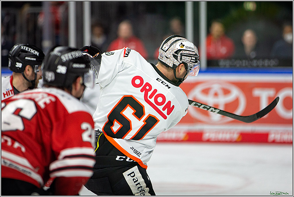 PENNY DEL; Koelner Haie- Loewen Frankfurt; Koeln, 01.12.2022